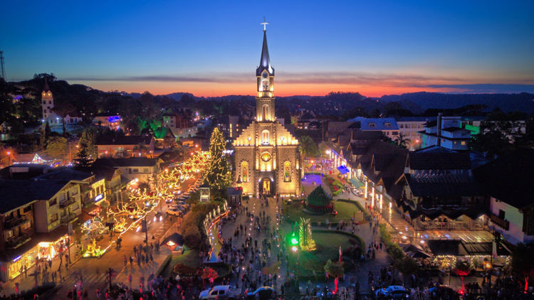 Imagen de Gramado y Canela con 2 Parques Vacaciones de Setiembre 2025