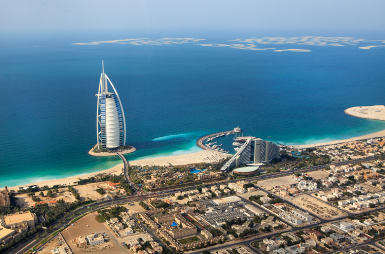 Imagen de Tesoros De Islas Helénicas y Dubai