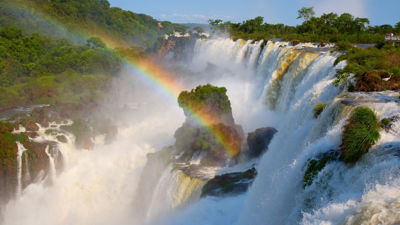 Imagen de Cataratas del Iguazú Verano 2027 · Dos maneras de vivirlo