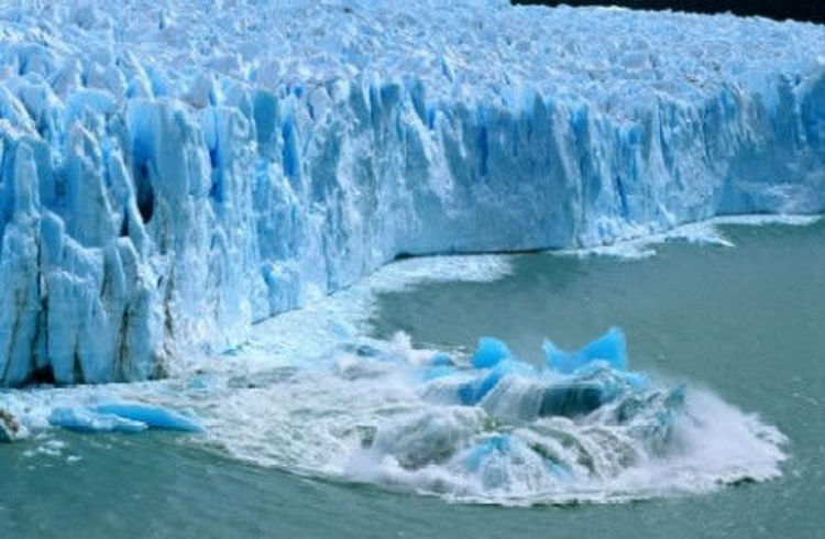 Imagen de El Calafate - Semana de Turismo - Cupos Confirmados JetSmart desde Buenos Aires 